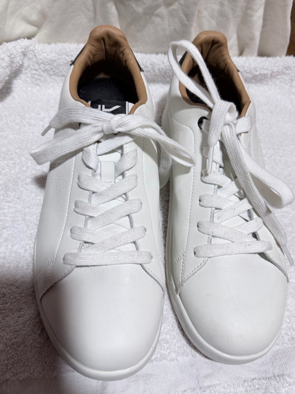 KURU White Sneakers with Tan Lining